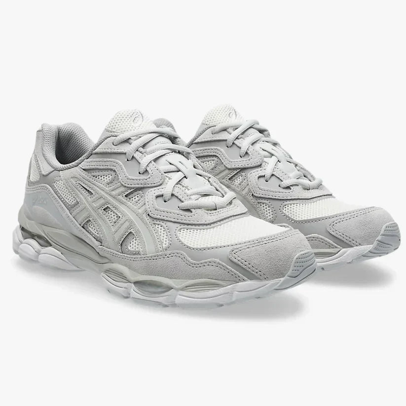 Gel NYC with 2 Laces